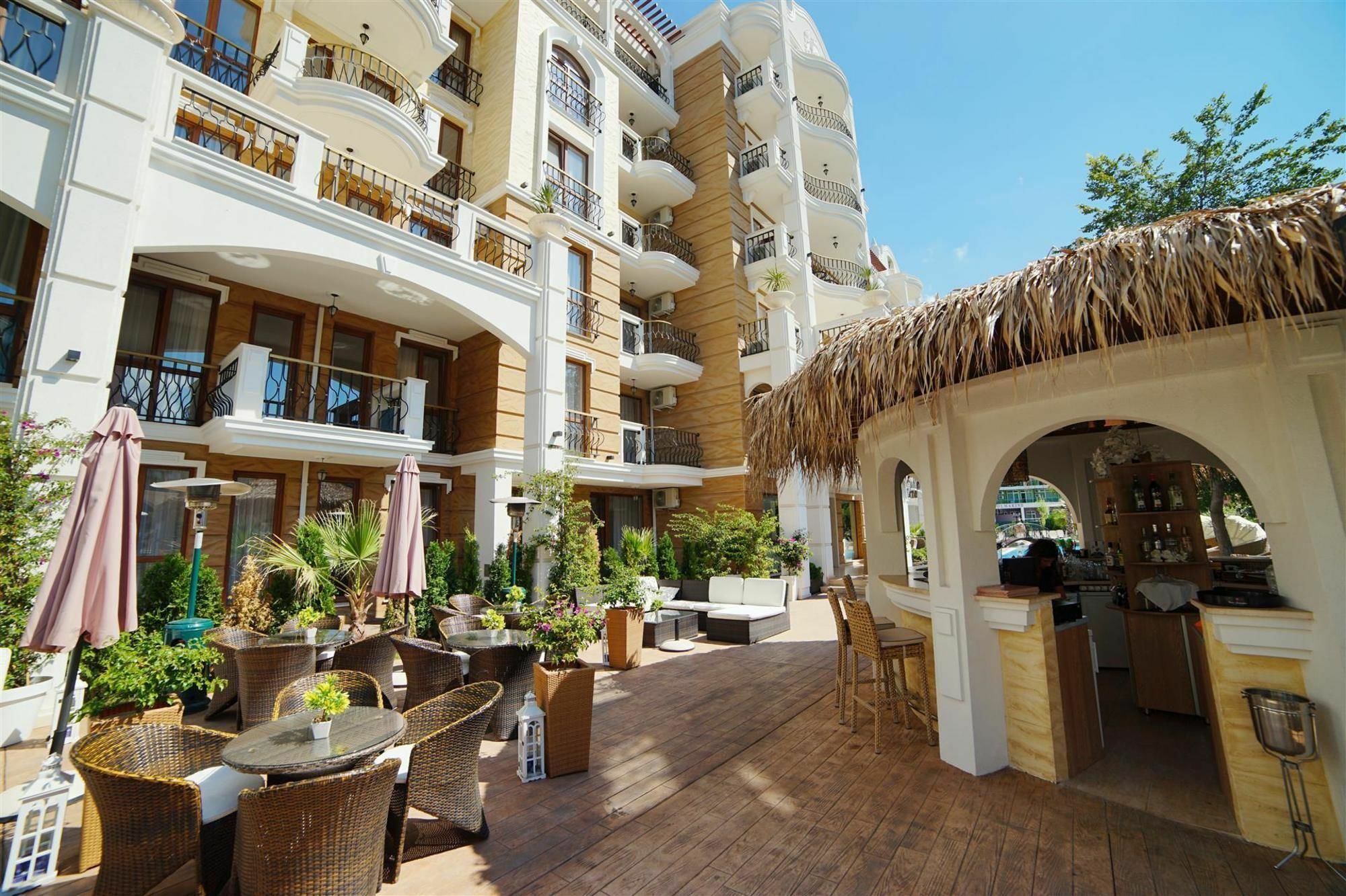 Harmony Suites - Dream Island Sunny Beach Dış mekan fotoğraf